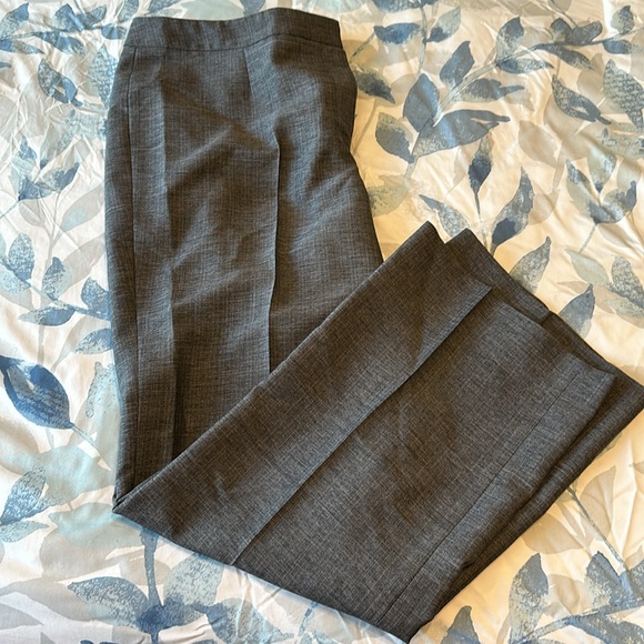 Le Suite Separates Jacket and Pantsuit Size 12P - Picture 9 of 10